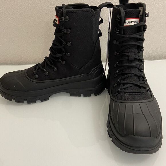 HUNTER Womens's‎ Explorer Desert Hiking Boot Size 7 Water Resistant Black NWOB - Picture 1 of 10